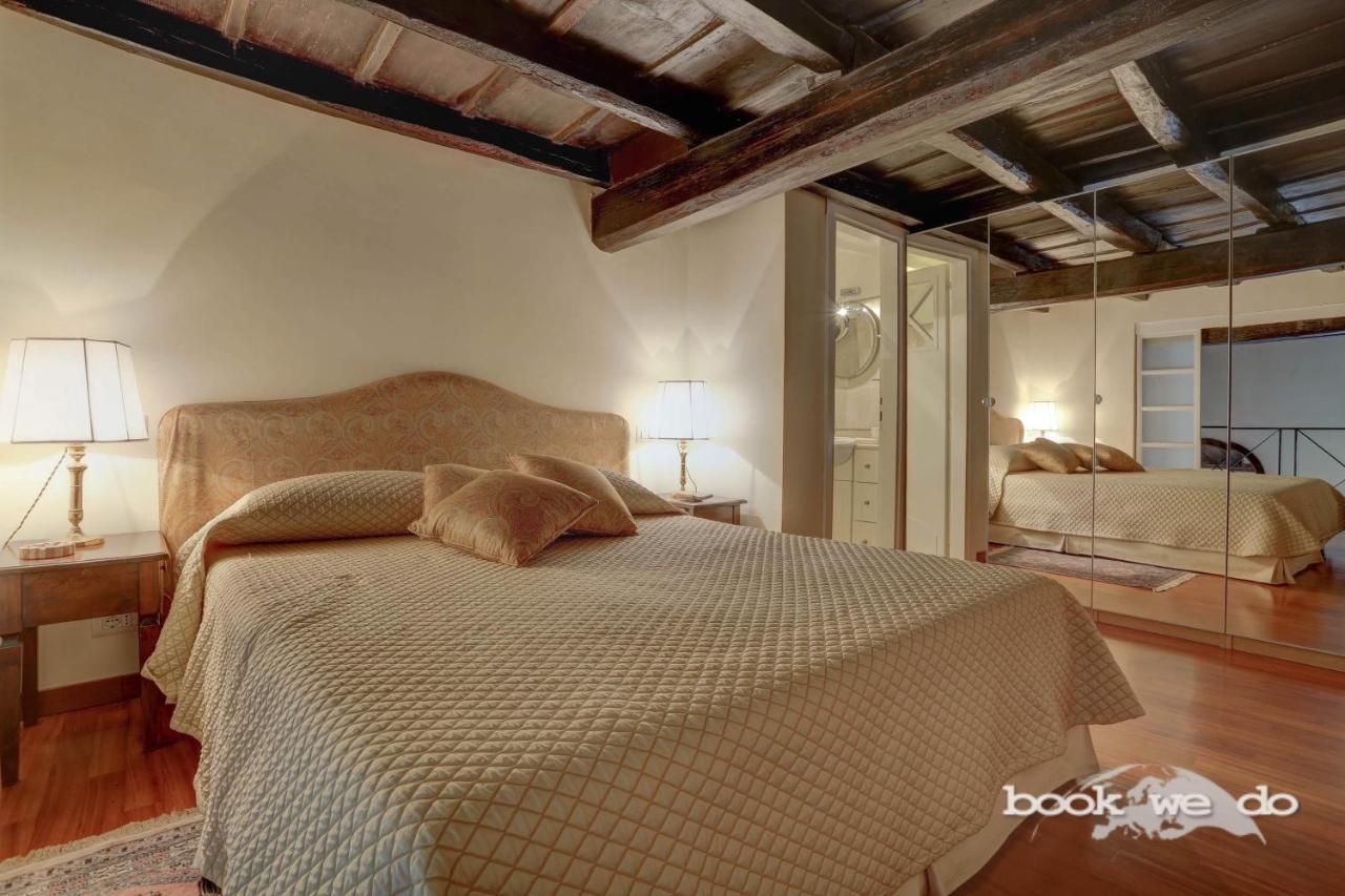 Apartmán Trastevere - La Scala Bookwedo Řím Exteriér fotografie